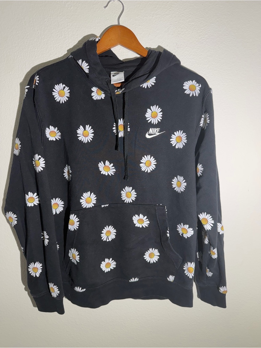 Nike Black Daisy Print Hoodie - Men's Pullover